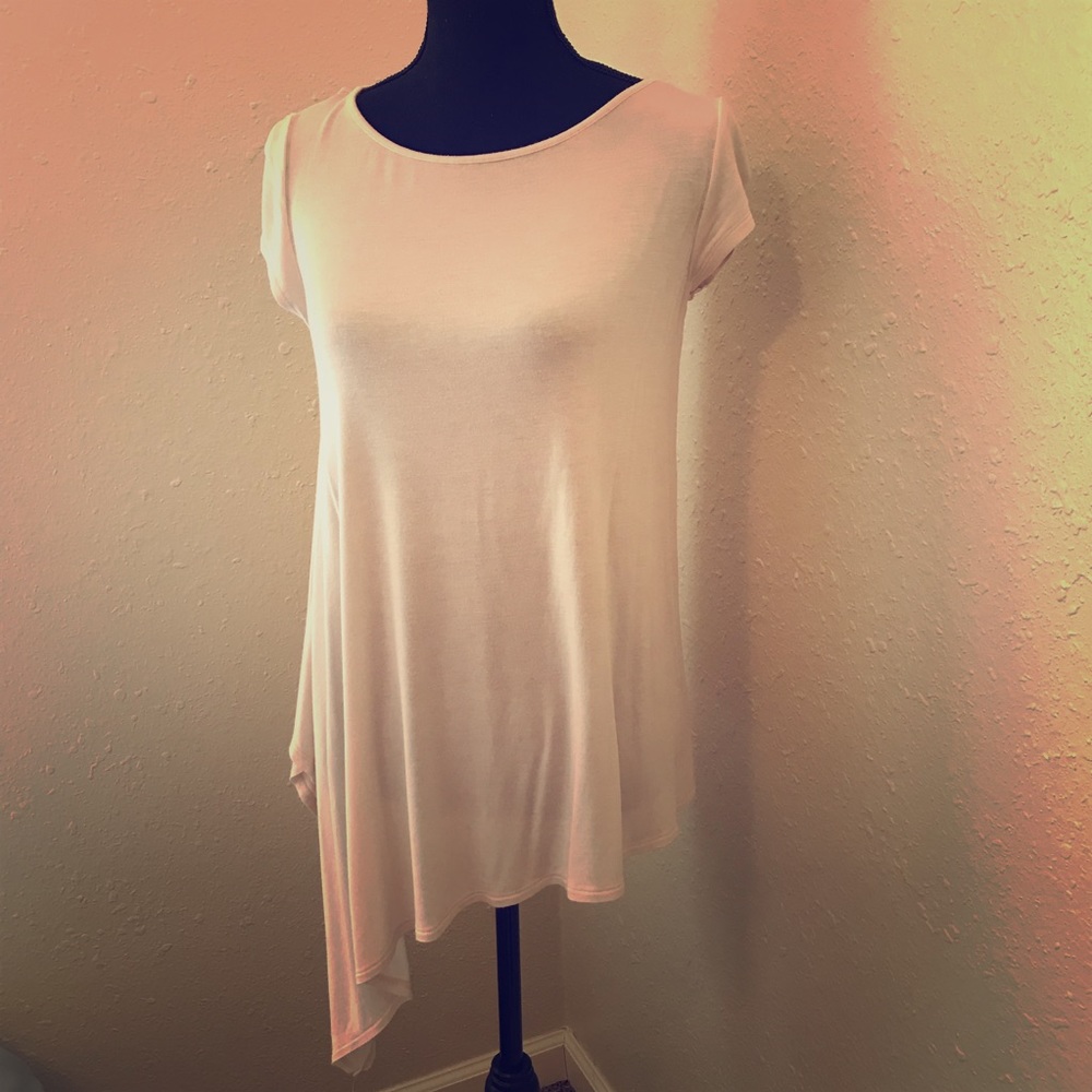 🌸bordeaux🌸 Pale Blush Asymmetrical Tunic